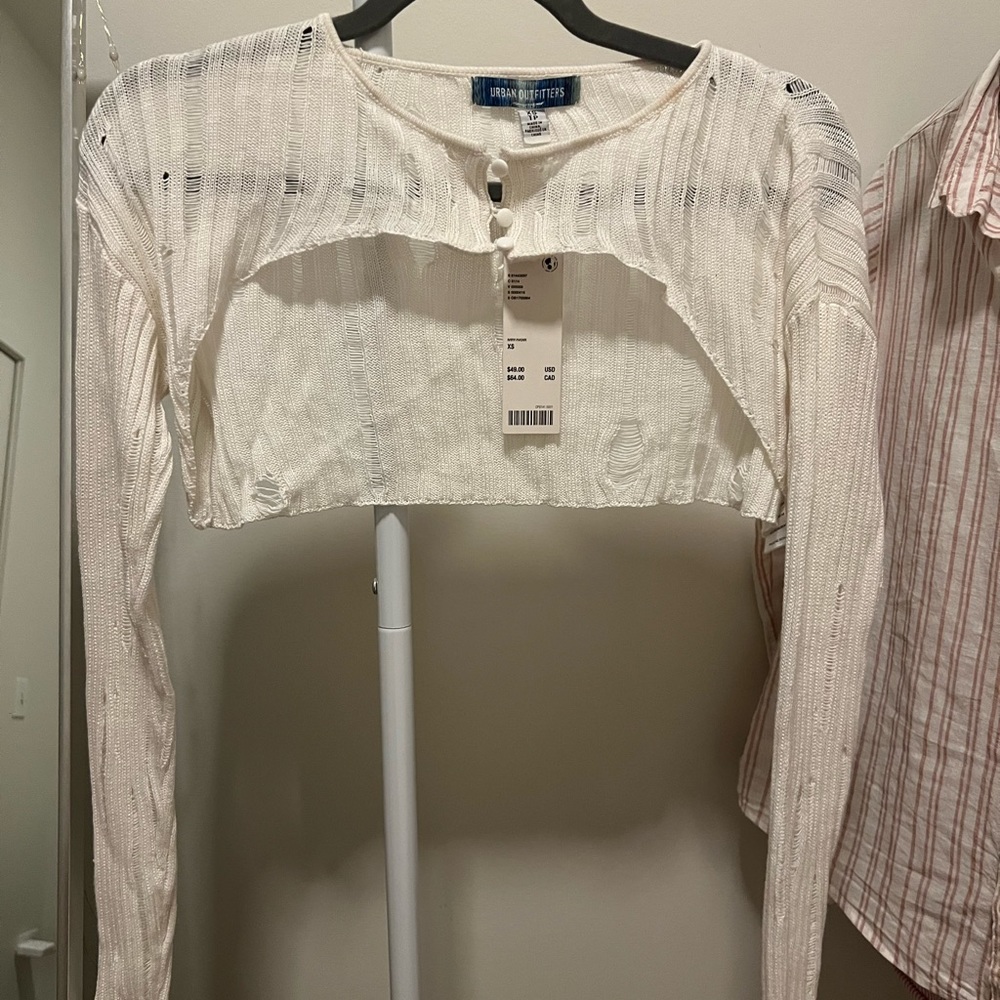 urban outfitters xs white shrug